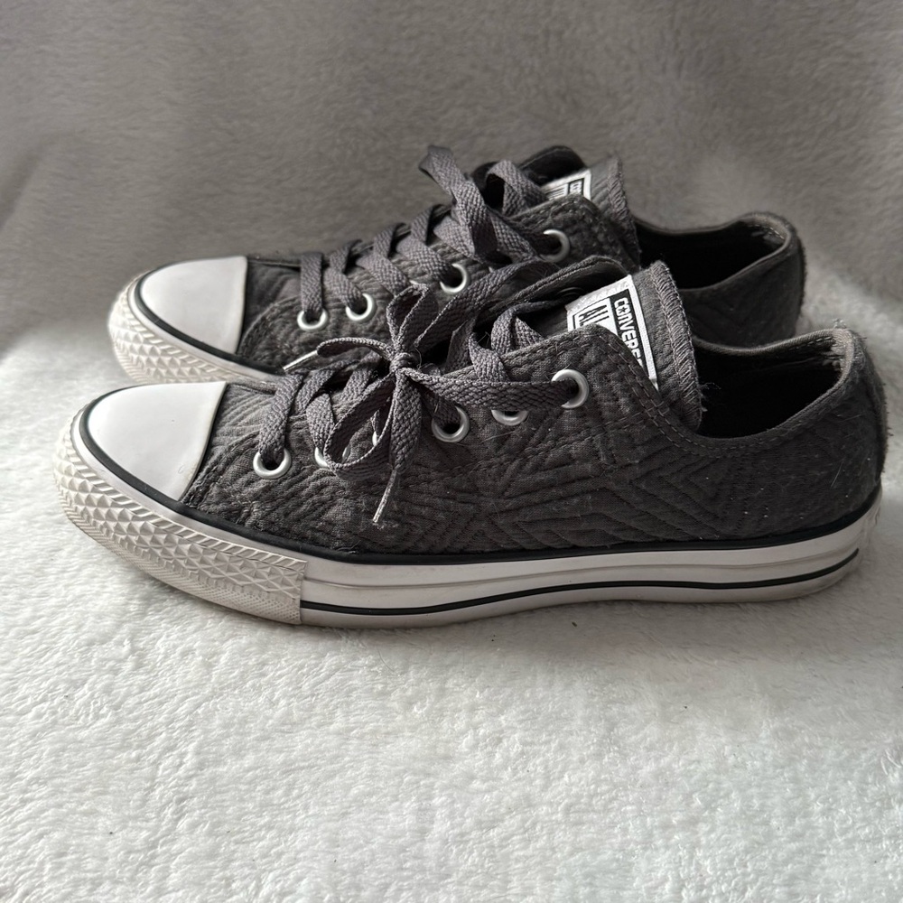 Converse All Stars Textured Charcoal Sneakers Women’s Size 7 Lace Up Whimsigoth - Picture 6 of 13
